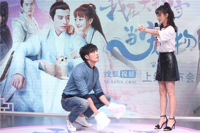 你们觉得这个男生怎么样，值得去追求吗？游戏画面